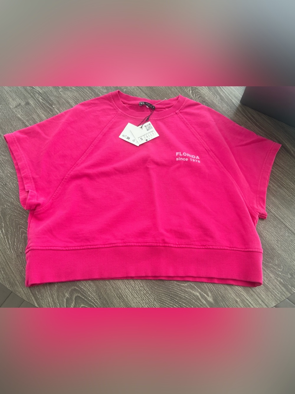 Zara Top. Size Small. NEW